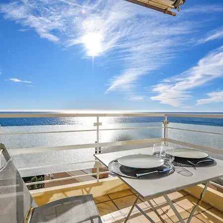 Vue Splendide Et Proche De Monaco